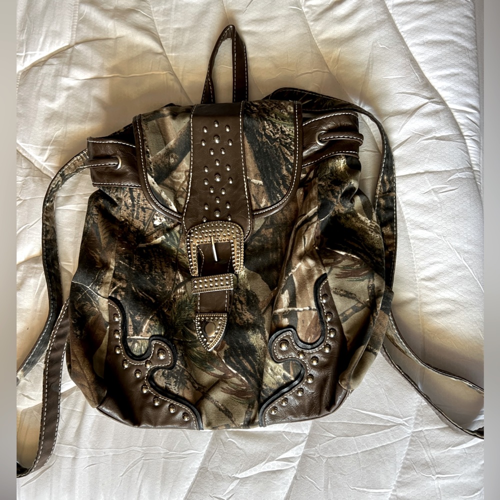 RealTree Camo backpack purse